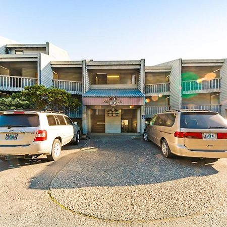 Riverview Retreat Gold Beach Exterior photo